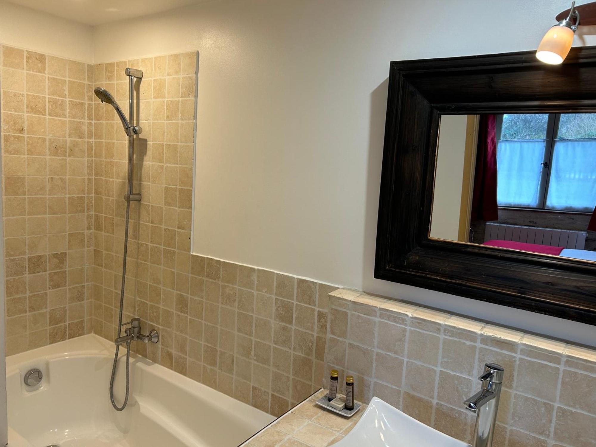 Hotel L'Aunette Cottage Chamant エクステリア 写真