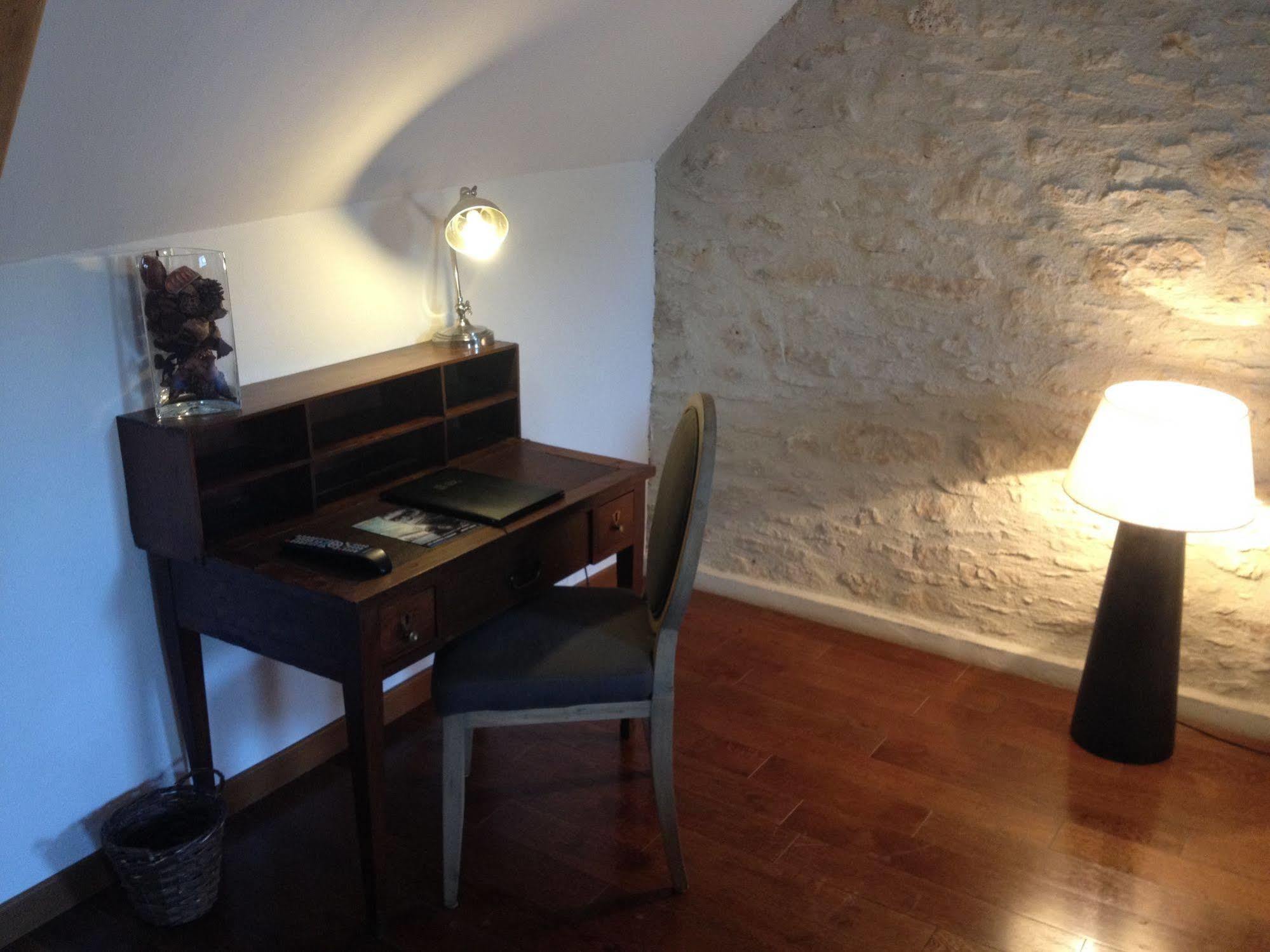 Hotel L'Aunette Cottage Chamant エクステリア 写真