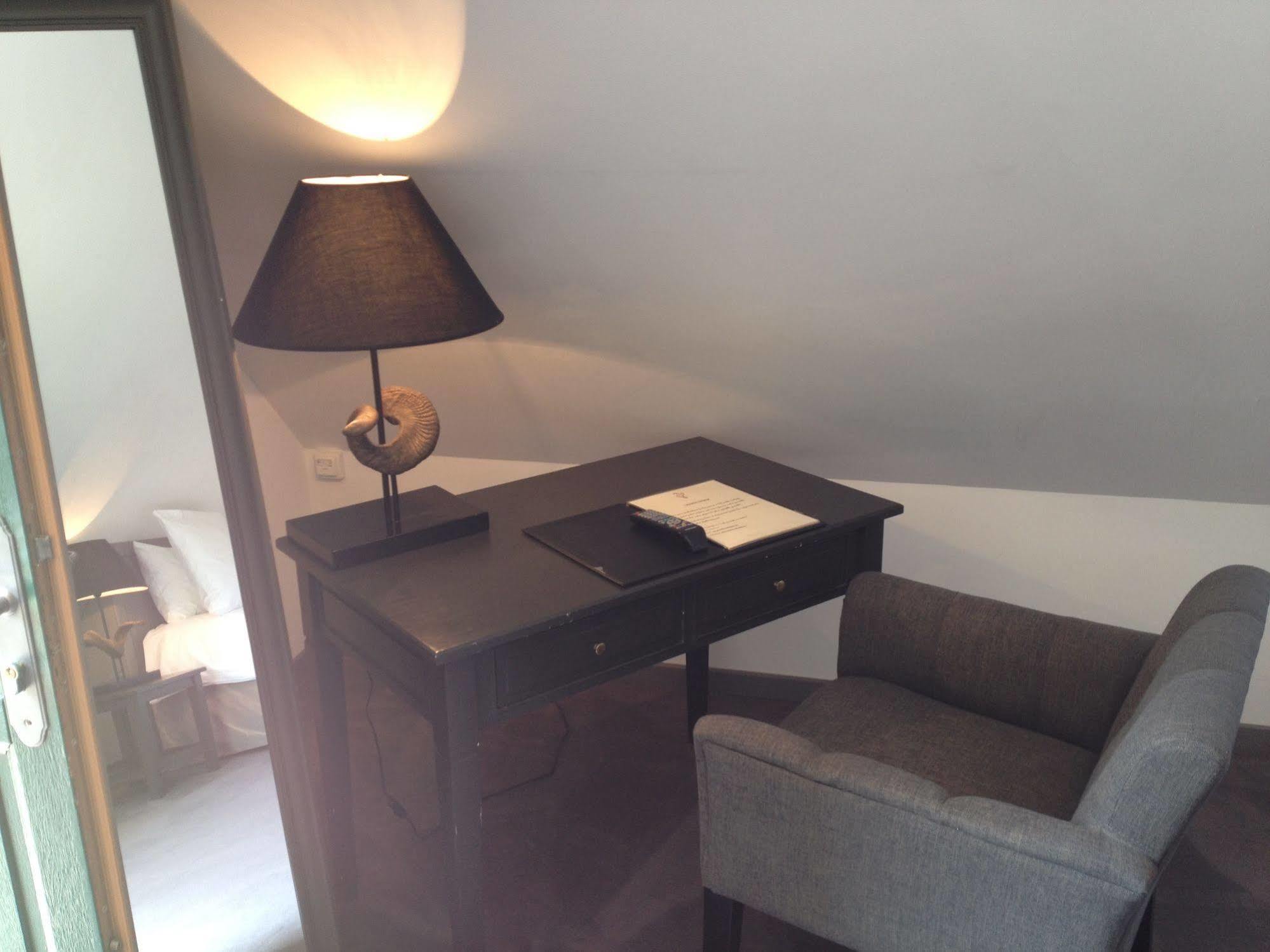 Hotel L'Aunette Cottage Chamant エクステリア 写真